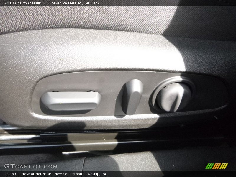 Silver Ice Metallic / Jet Black 2018 Chevrolet Malibu LT