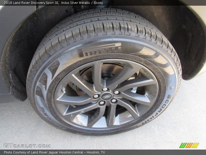 Indus Silver Metallic / Ebony 2018 Land Rover Discovery Sport SE