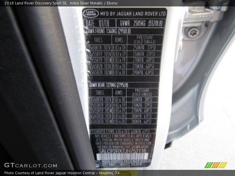 Indus Silver Metallic / Ebony 2018 Land Rover Discovery Sport SE