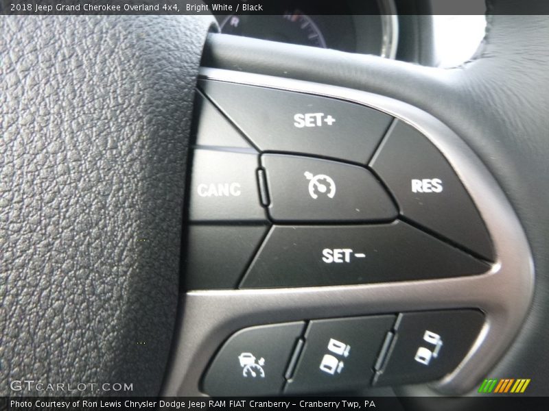 Bright White / Black 2018 Jeep Grand Cherokee Overland 4x4