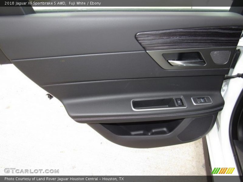 Door Panel of 2018 XF Sportbrake S AWD