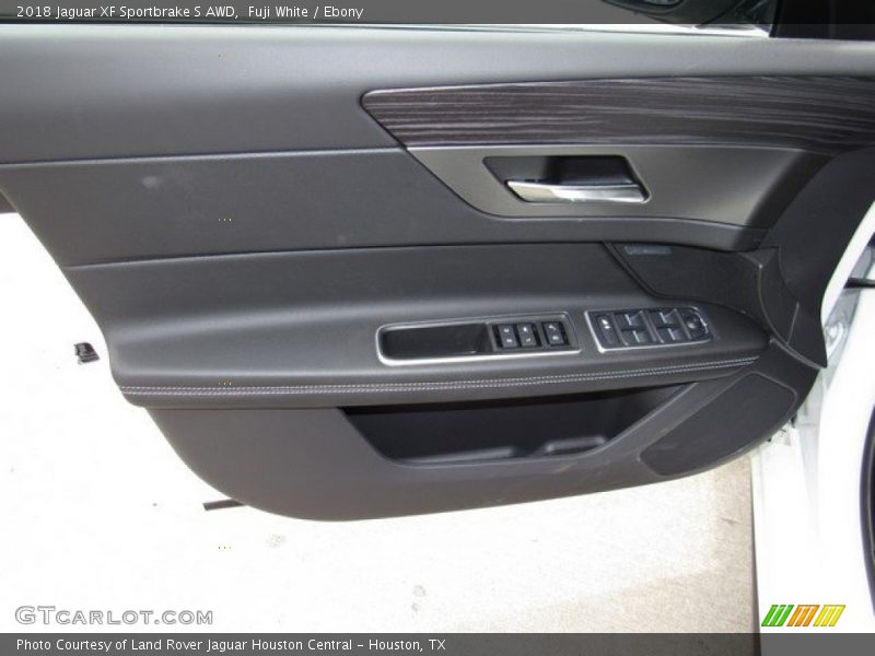 Door Panel of 2018 XF Sportbrake S AWD