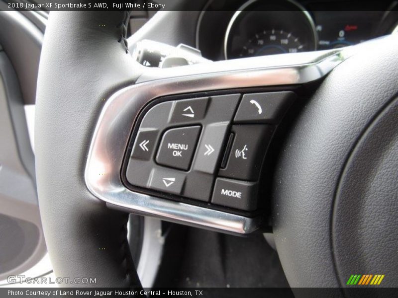 Controls of 2018 XF Sportbrake S AWD