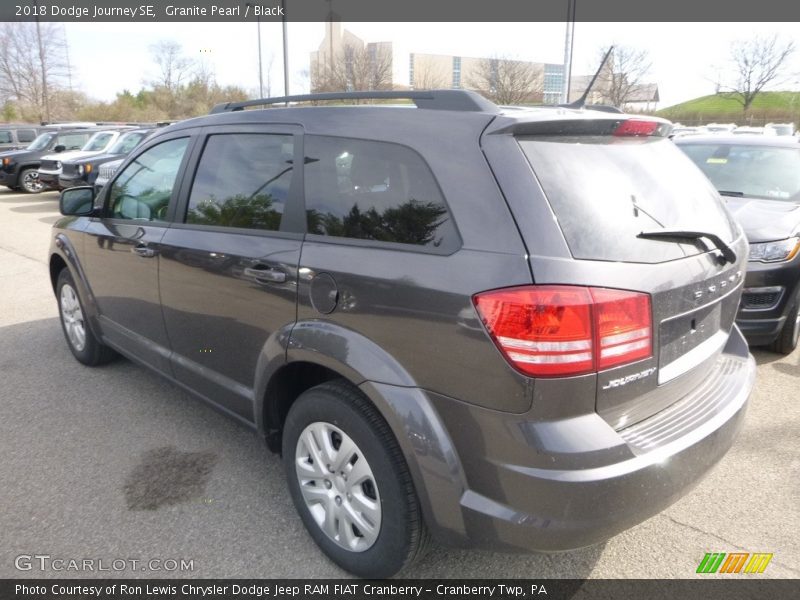 Granite Pearl / Black 2018 Dodge Journey SE