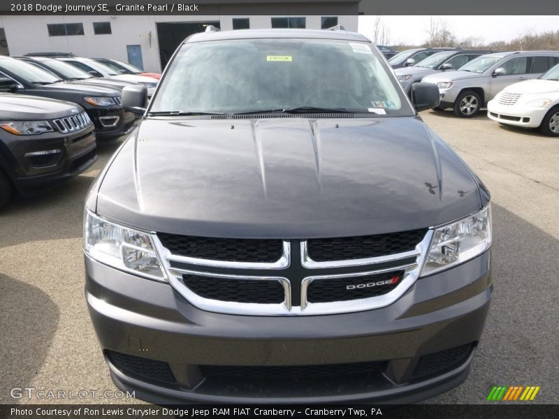 Granite Pearl / Black 2018 Dodge Journey SE
