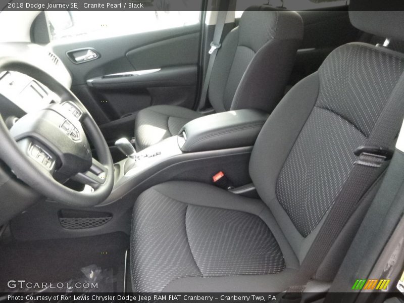 Granite Pearl / Black 2018 Dodge Journey SE