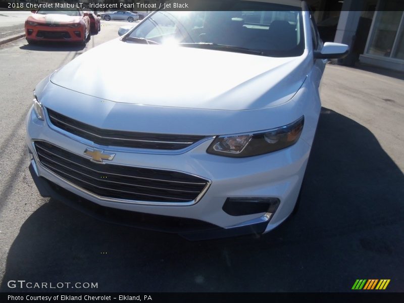 Iridescent Pearl Tricoat / Jet Black 2018 Chevrolet Malibu LT