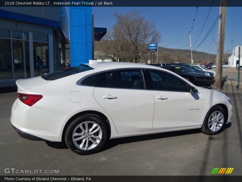 Iridescent Pearl Tricoat / Jet Black 2018 Chevrolet Malibu LT