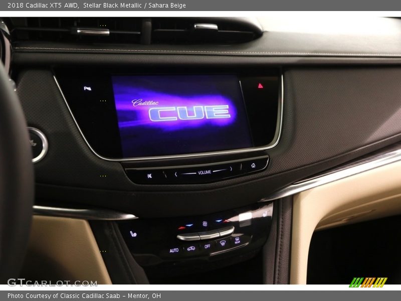 Stellar Black Metallic / Sahara Beige 2018 Cadillac XT5 AWD