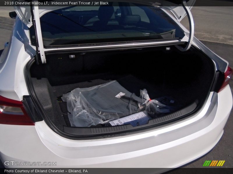 Iridescent Pearl Tricoat / Jet Black 2018 Chevrolet Malibu LT
