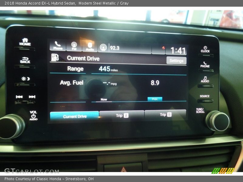 Controls of 2018 Accord EX-L Hybrid Sedan