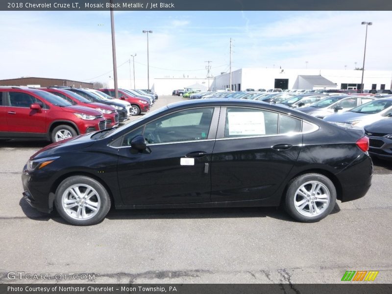 Mosaic Black Metallic / Jet Black 2018 Chevrolet Cruze LT