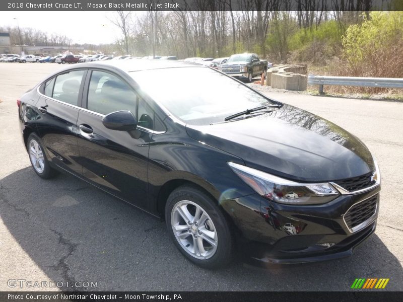 Mosaic Black Metallic / Jet Black 2018 Chevrolet Cruze LT