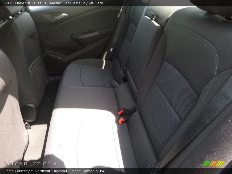 Mosaic Black Metallic / Jet Black 2018 Chevrolet Cruze LT