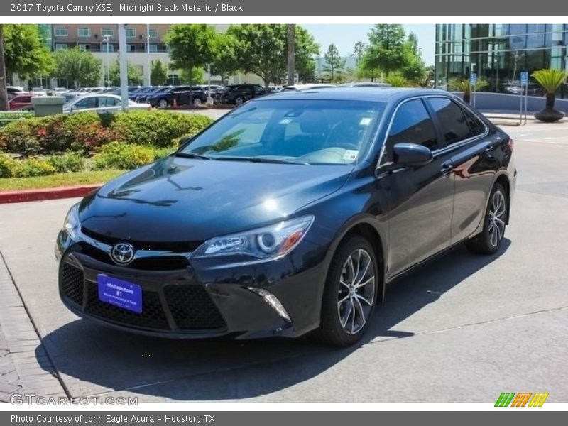 Midnight Black Metallic / Black 2017 Toyota Camry XSE