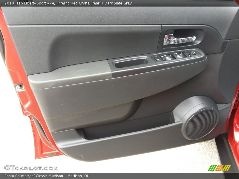 Inferno Red Crystal Pearl / Dark Slate Gray 2010 Jeep Liberty Sport 4x4