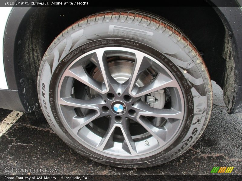 Alpine White / Mocha 2018 BMW X5 xDrive35i
