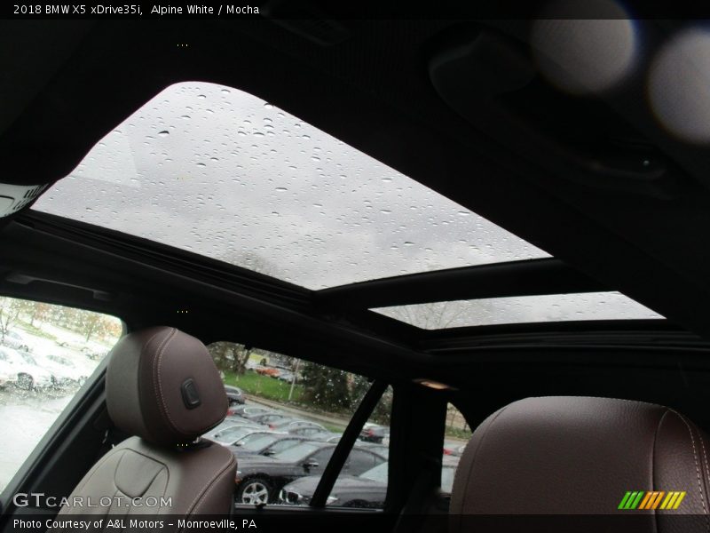 Alpine White / Mocha 2018 BMW X5 xDrive35i
