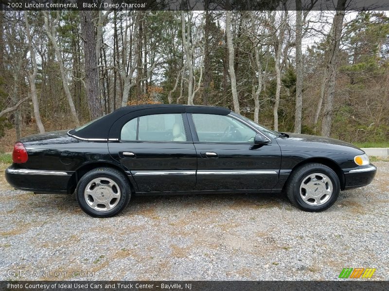 Black / Deep Charcoal 2002 Lincoln Continental
