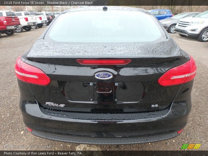 Shadow Black / Charcoal Black 2018 Ford Focus SE Sedan