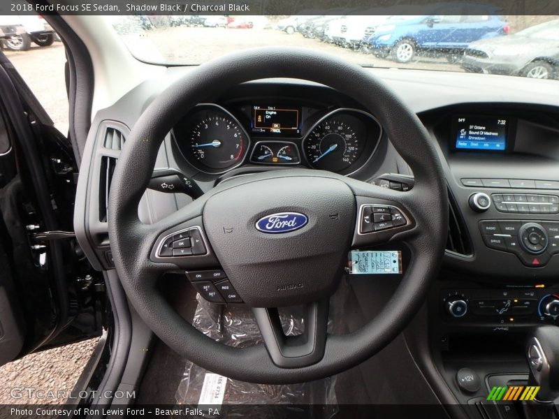 Shadow Black / Charcoal Black 2018 Ford Focus SE Sedan
