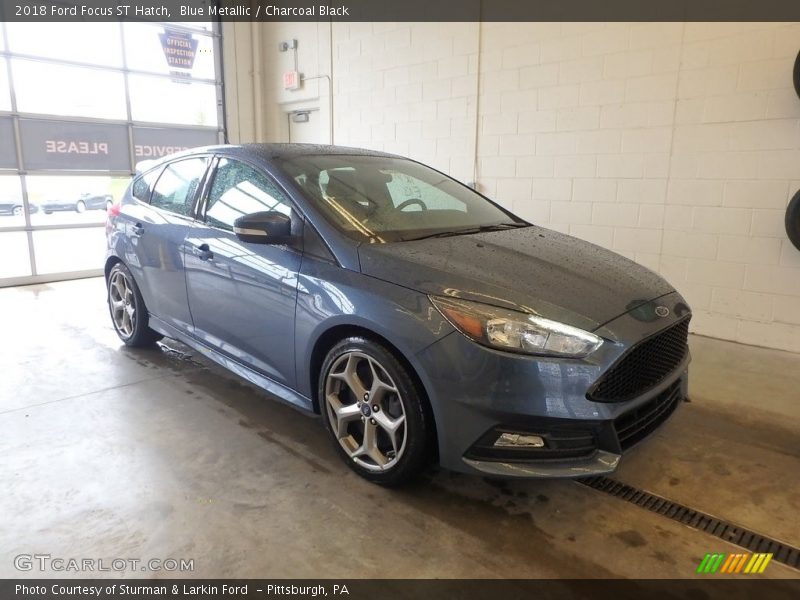 Blue Metallic / Charcoal Black 2018 Ford Focus ST Hatch