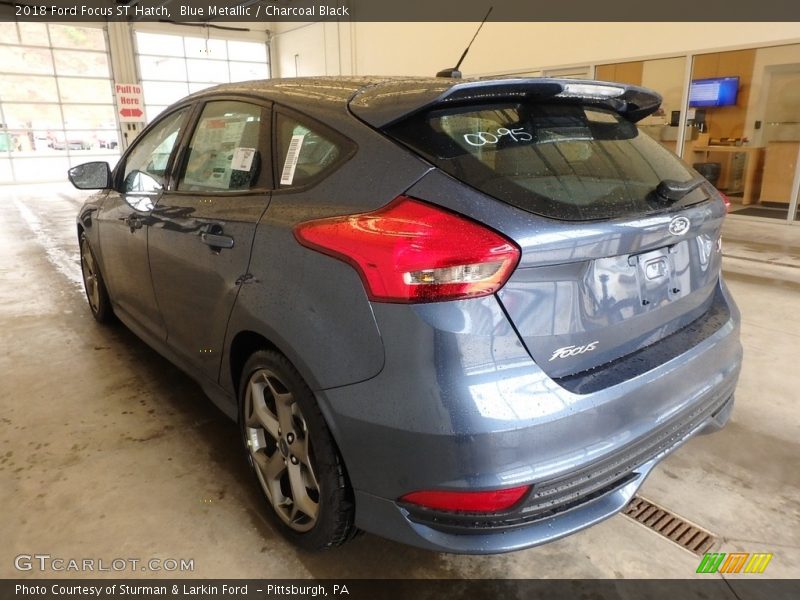 Blue Metallic / Charcoal Black 2018 Ford Focus ST Hatch