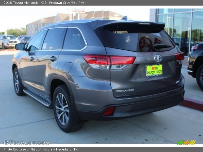 Predawn Gray Mica / Ash 2018 Toyota Highlander XLE