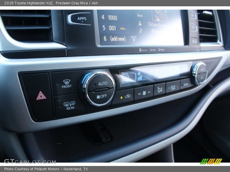 Predawn Gray Mica / Ash 2018 Toyota Highlander XLE