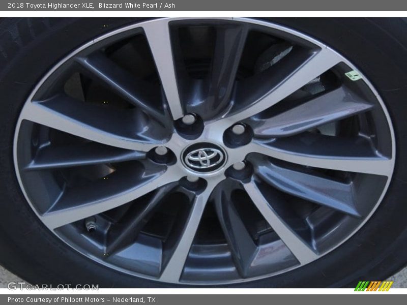 Blizzard White Pearl / Ash 2018 Toyota Highlander XLE