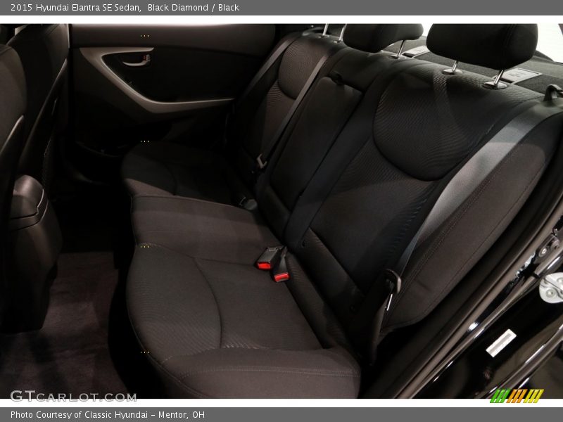 Black Diamond / Black 2015 Hyundai Elantra SE Sedan