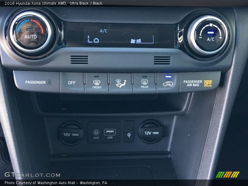 Controls of 2018 Kona Ultimate AWD