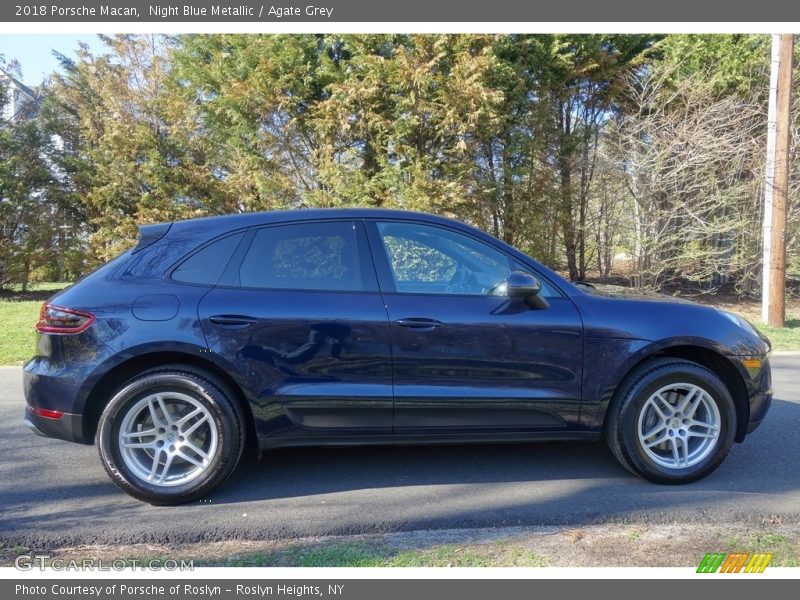 Night Blue Metallic / Agate Grey 2018 Porsche Macan
