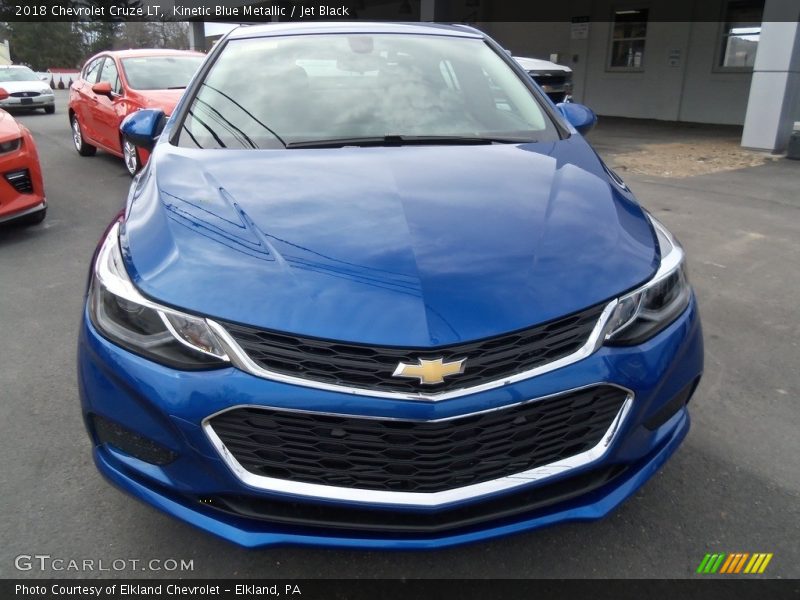Kinetic Blue Metallic / Jet Black 2018 Chevrolet Cruze LT