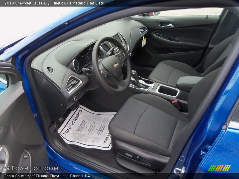 Kinetic Blue Metallic / Jet Black 2018 Chevrolet Cruze LT