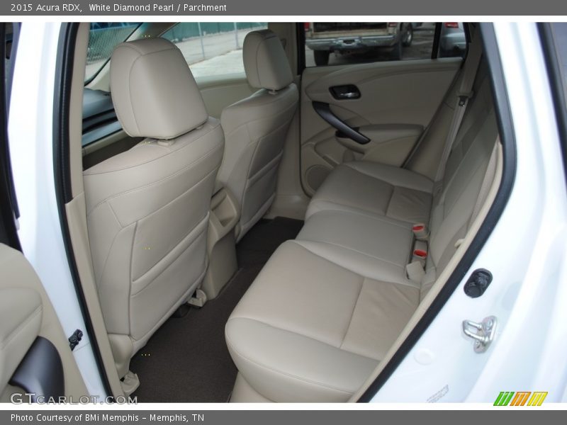 White Diamond Pearl / Parchment 2015 Acura RDX