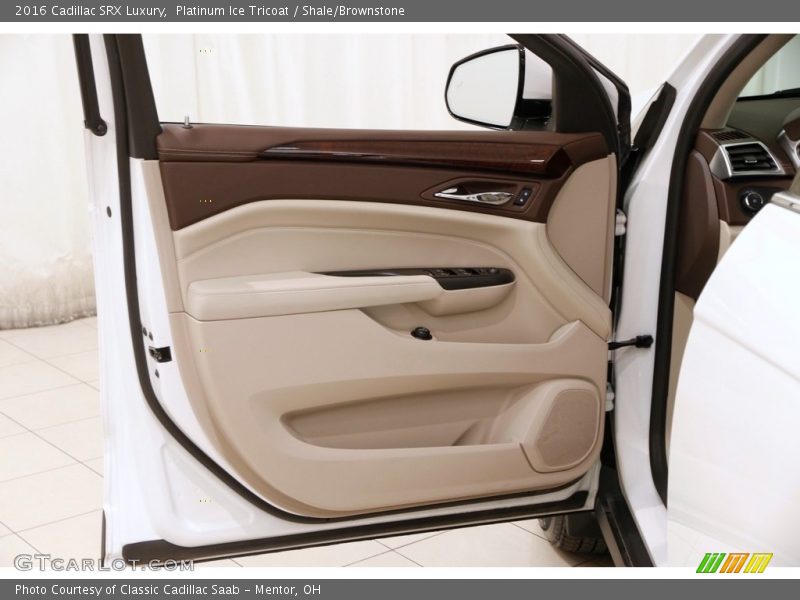 Platinum Ice Tricoat / Shale/Brownstone 2016 Cadillac SRX Luxury