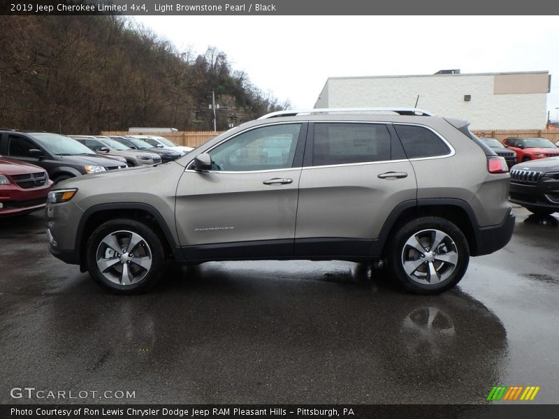 Light Brownstone Pearl / Black 2019 Jeep Cherokee Limited 4x4