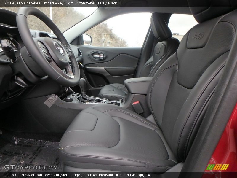 Light Brownstone Pearl / Black 2019 Jeep Cherokee Limited 4x4