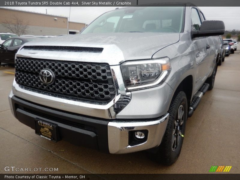 Silver Sky Metallic / Graphite 2018 Toyota Tundra SR5 Double Cab 4x4