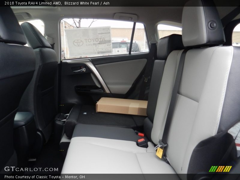 Blizzard White Pearl / Ash 2018 Toyota RAV4 Limited AWD