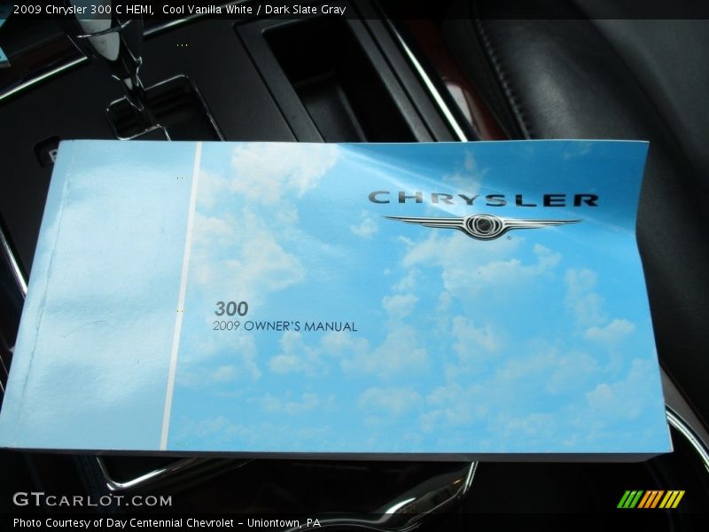 Cool Vanilla White / Dark Slate Gray 2009 Chrysler 300 C HEMI