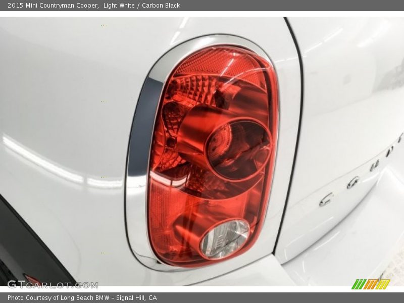 Light White / Carbon Black 2015 Mini Countryman Cooper