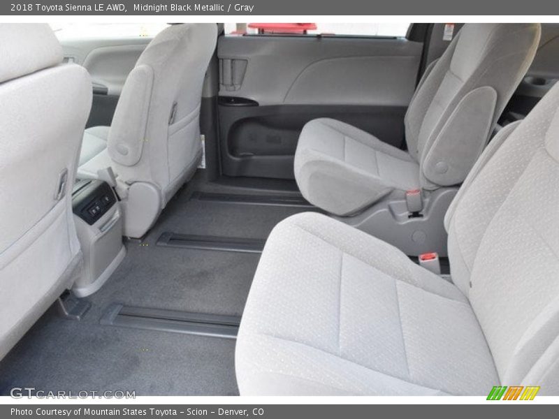 Midnight Black Metallic / Gray 2018 Toyota Sienna LE AWD