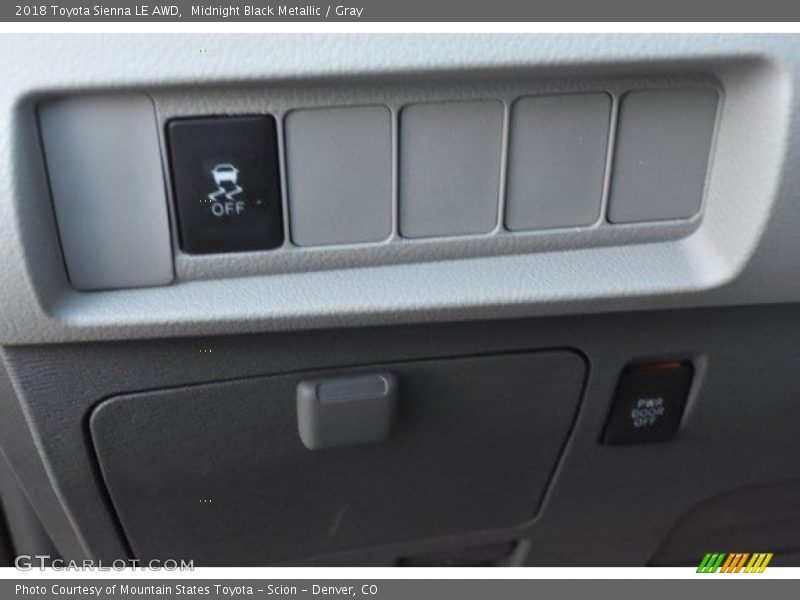 Midnight Black Metallic / Gray 2018 Toyota Sienna LE AWD