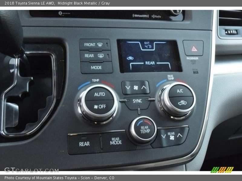 Midnight Black Metallic / Gray 2018 Toyota Sienna LE AWD