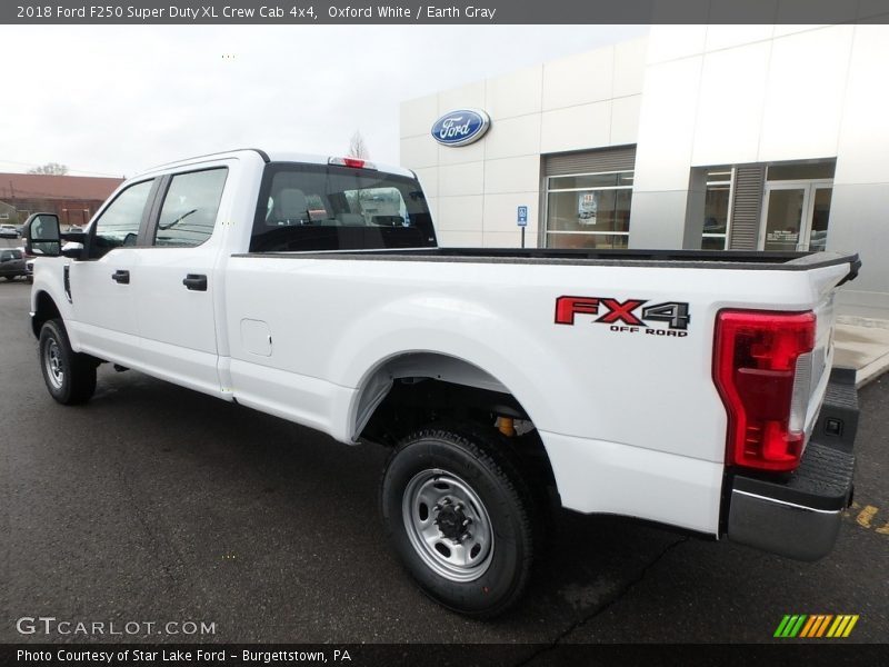 Oxford White / Earth Gray 2018 Ford F250 Super Duty XL Crew Cab 4x4