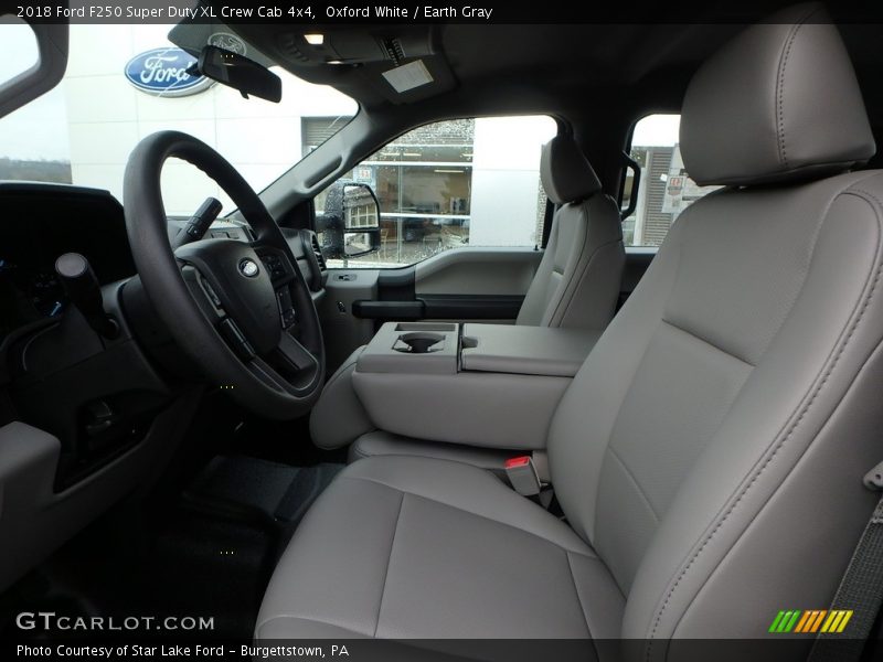 Oxford White / Earth Gray 2018 Ford F250 Super Duty XL Crew Cab 4x4