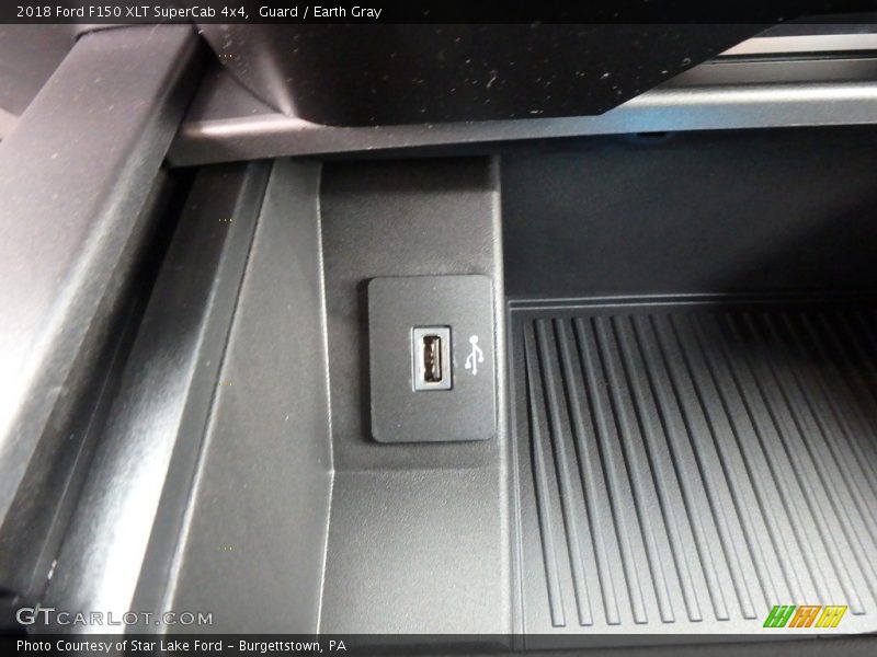 Guard / Earth Gray 2018 Ford F150 XLT SuperCab 4x4