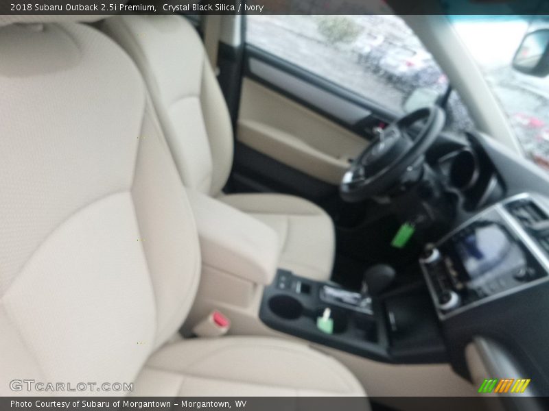 Crystal Black Silica / Ivory 2018 Subaru Outback 2.5i Premium